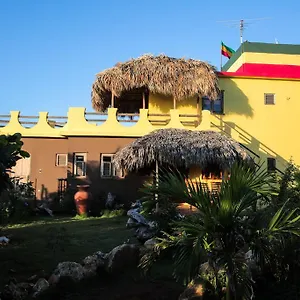 https://kudehya-guesthouse.comcaribbean.com