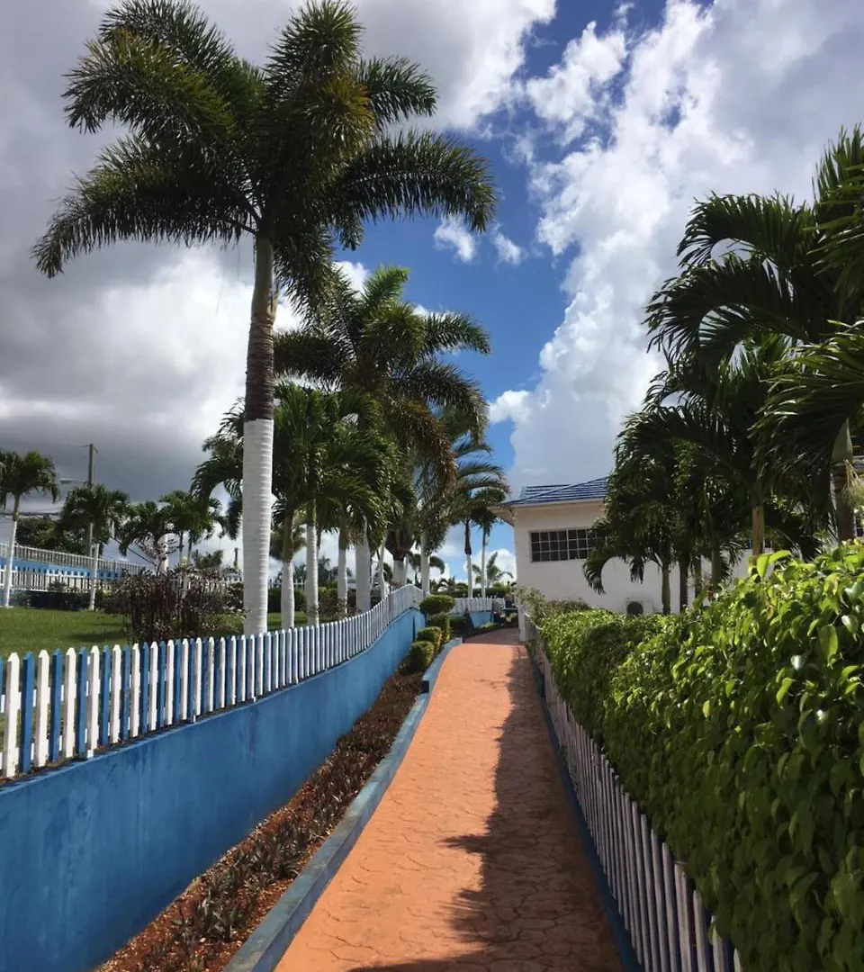 Tropics View Jamaica Ξενοδοχείο Hatfield