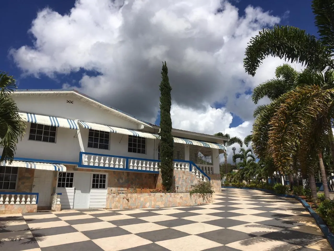 Tropics View Jamaica Ξενοδοχείο Hatfield